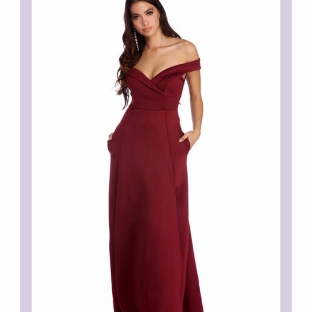 Windsor gown